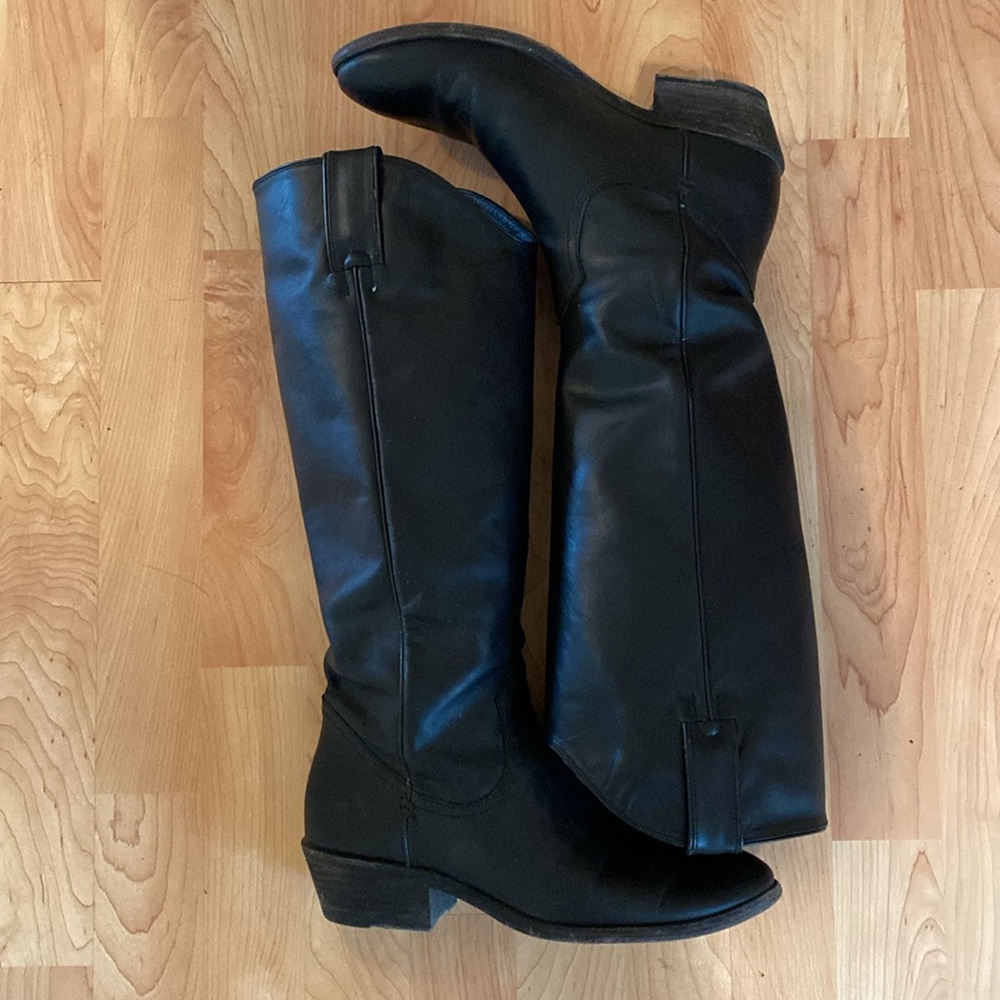 SOLD FRYE Carson Pull On Tall Boot - Picture 12 of 16